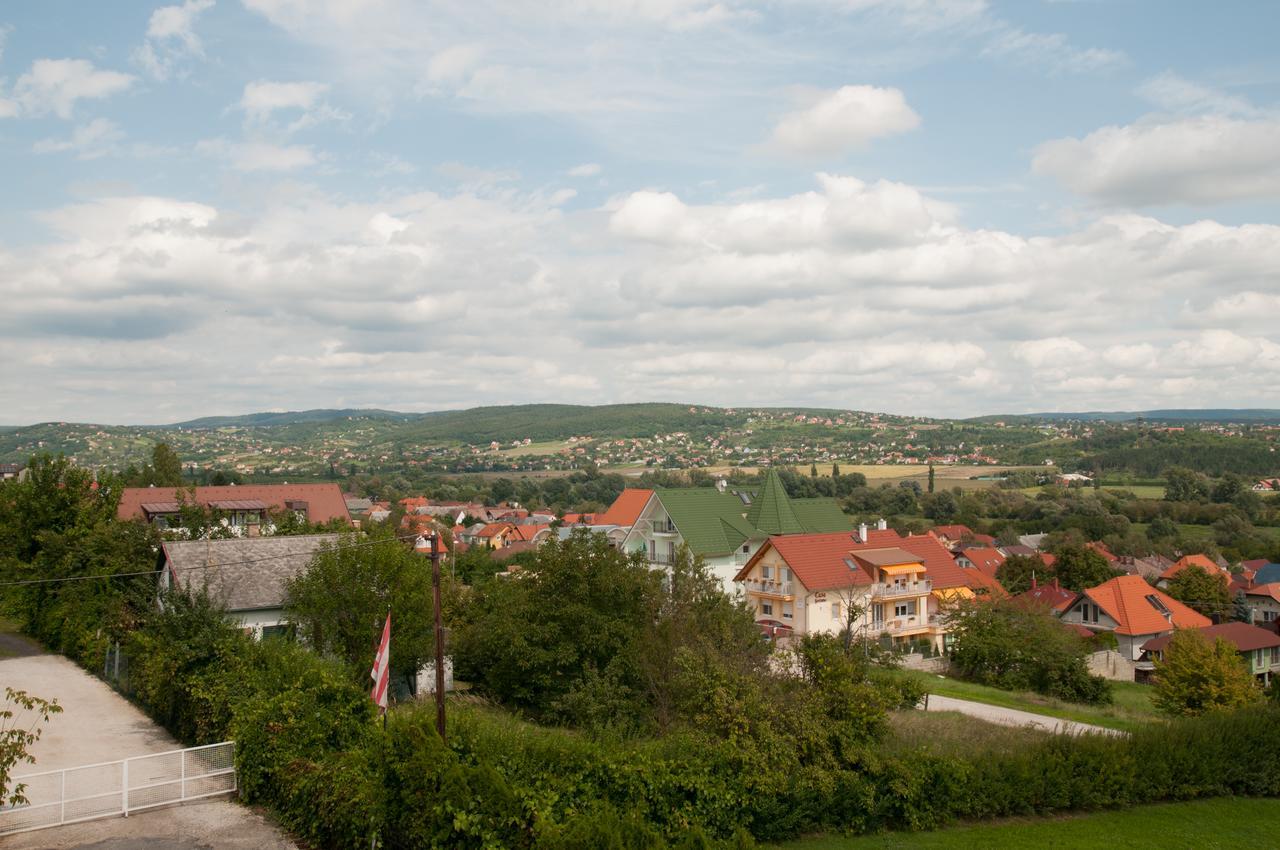 Madar Vendeghaz Aparthotel Hévíz Buitenkant foto