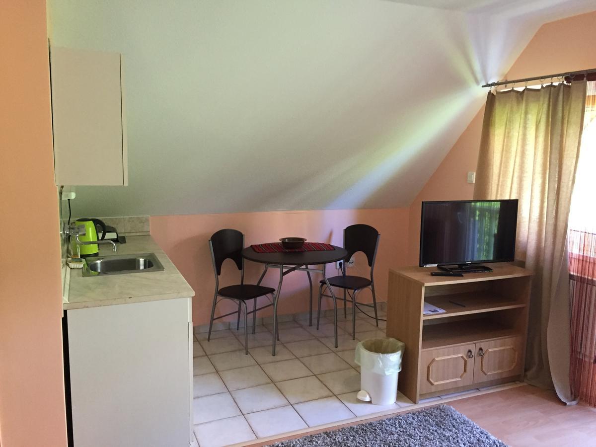 Madar Vendeghaz Aparthotel Hévíz Buitenkant foto